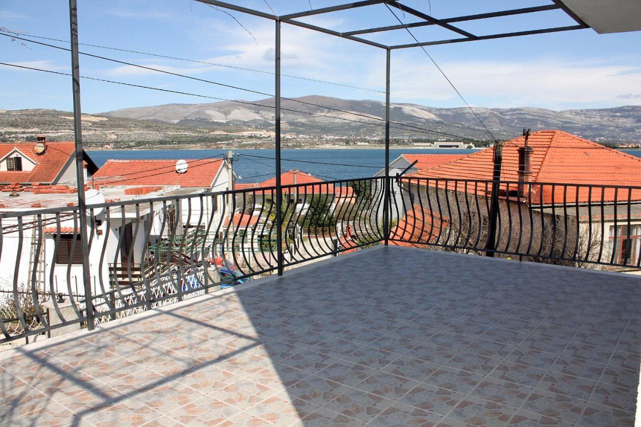 Apartments By The Sea Mastrinka, Ciovo - 4836 Trogir Eksteriør bilde