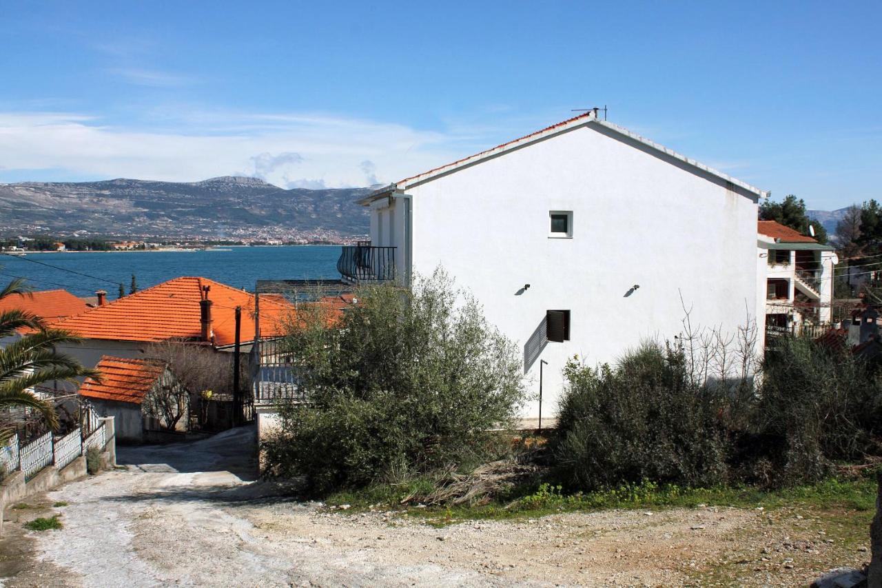 Apartments By The Sea Mastrinka, Ciovo - 4836 Trogir Eksteriør bilde