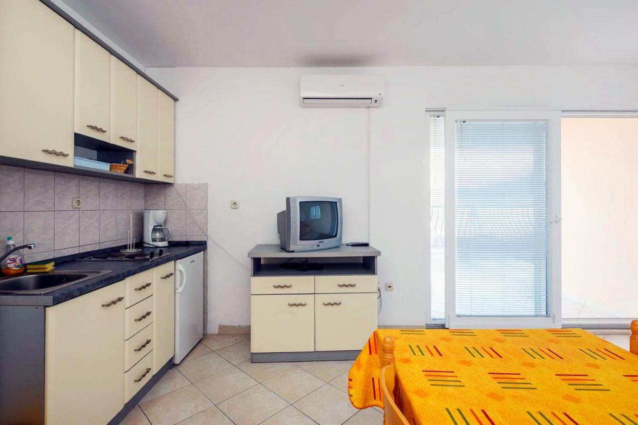 Apartments By The Sea Mastrinka, Ciovo - 4836 Trogir Eksteriør bilde