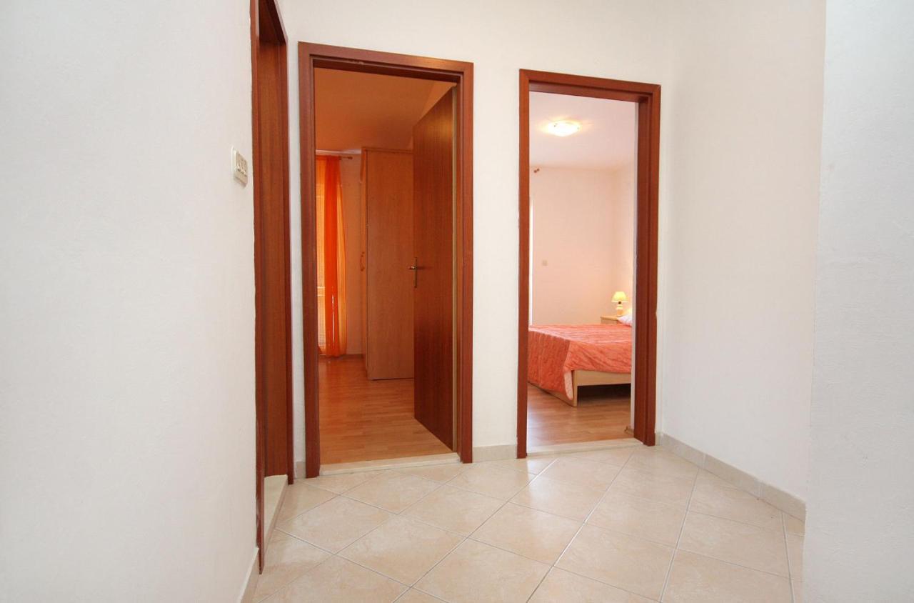 Apartments By The Sea Mastrinka, Ciovo - 4836 Trogir Eksteriør bilde