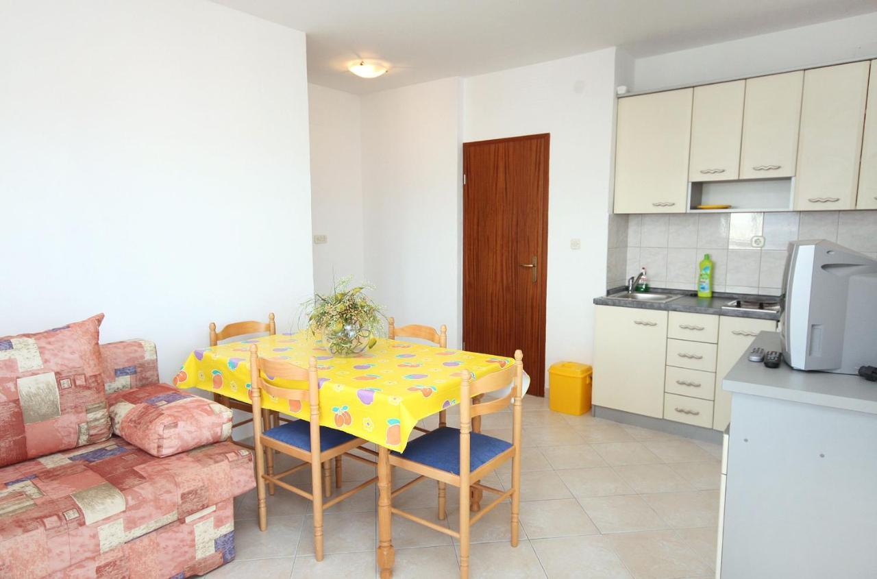 Apartments By The Sea Mastrinka, Ciovo - 4836 Trogir Eksteriør bilde